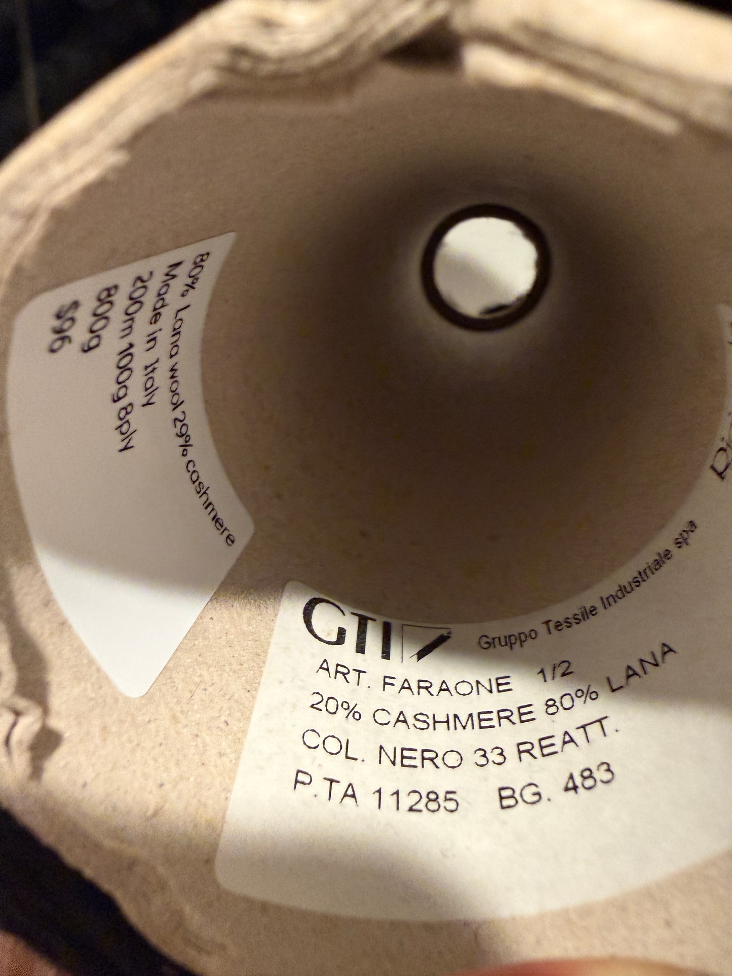 Cashmere wool - 8ply