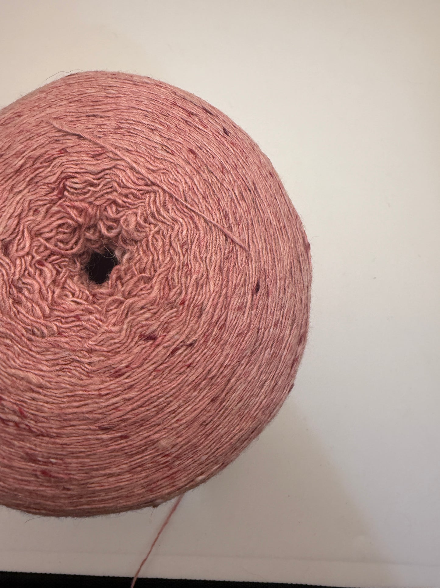 Wool - strawberry smoothie