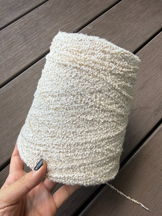 Silk boucle - white