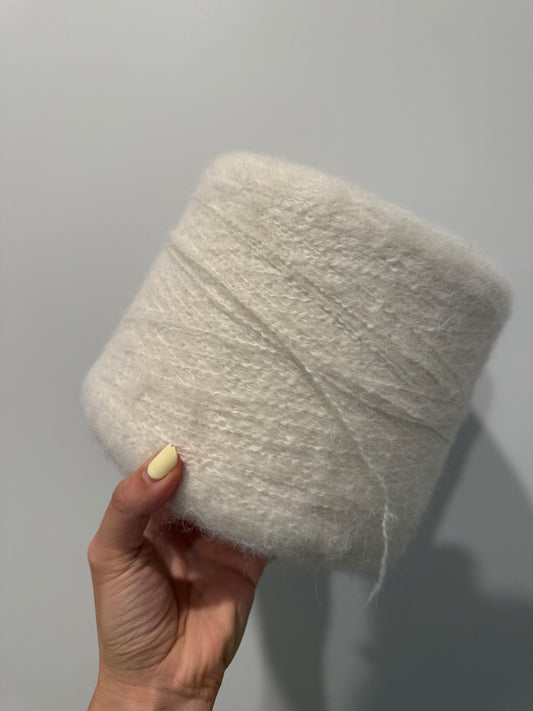 Mohair 8ply - snow