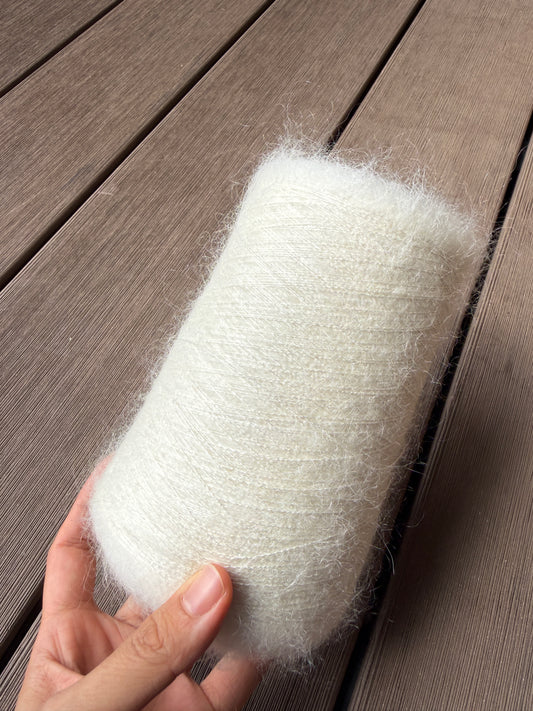 Silk mohair - white