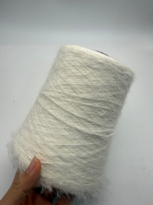 Brushed alpaca wool - white